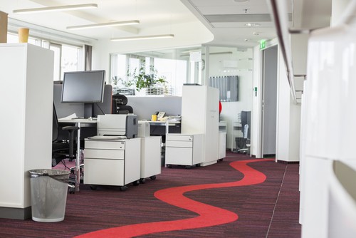 Importance of Choosing Right Carpet Quality For Office Flooring